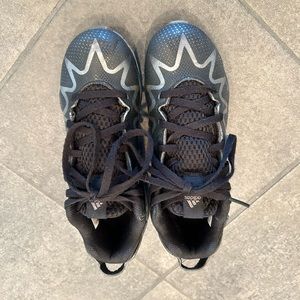 Kids/Unisex Adidas Freak Cleats in Size 1 - Barely Used/Excellent condition!